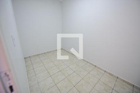 Quarto 1 de casa para alugar com 5 quartos, 300m² em Coimbra, Goiânia