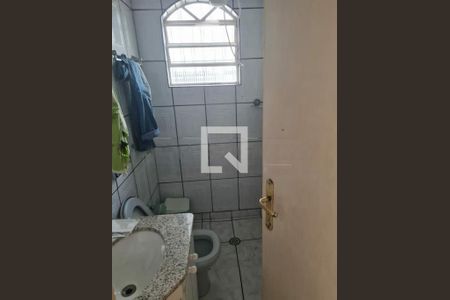 Casa à venda com 3 quartos, 230m² em Jardim Teresa, São Paulo