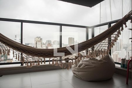 Varanda de apartamento à venda com 2 quartos, 67m² em Vila Clementino, São Paulo