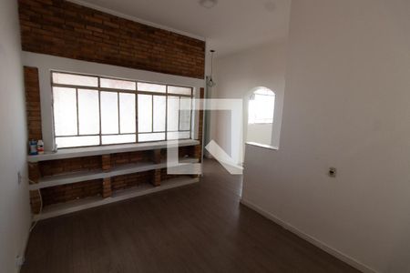 Sala 2 de casa para alugar com 3 quartos, 240m² em Jardim Guanabara, Campinas