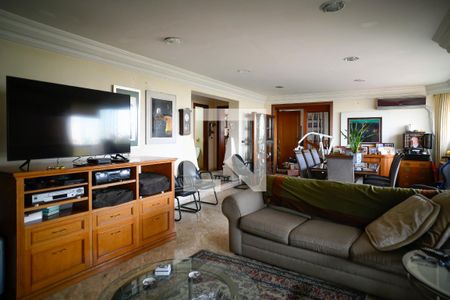 Sala de apartamento à venda com 4 quartos, 246m² em Cambuci, São Paulo