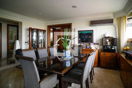 Sala de apartamento à venda com 4 quartos, 246m² em Cambuci, São Paulo
