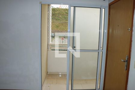 Sala de apartamento para alugar com 2 quartos, 49m² em Bairro Jardim Nossa Senhora das Graças, Cotia