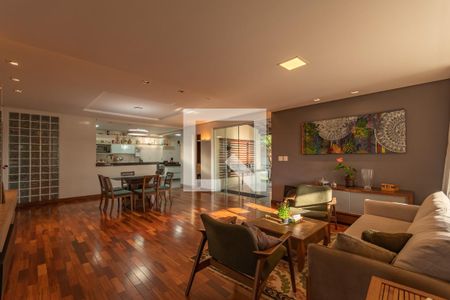 Sala de casa à venda com 4 quartos, 449m² em Bandeirantes (pampulha), Belo Horizonte