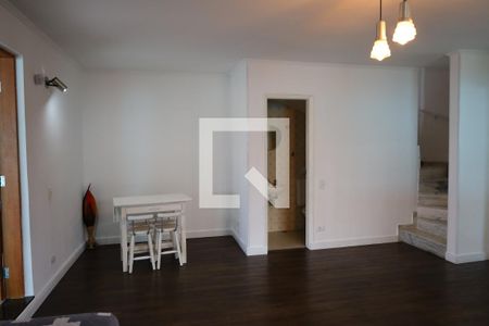 Sala de casa para alugar com 3 quartos, 190m² em Cidade Dutra, São Paulo