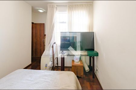 Quarto 2 de apartamento para alugar com 2 quartos, 107m² em Alto Caiçaras, Belo Horizonte