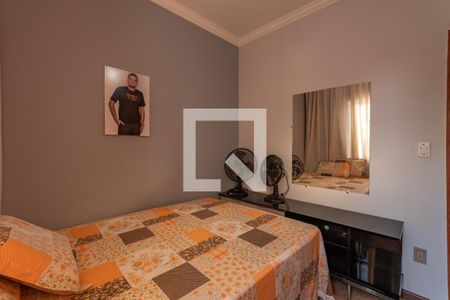 Quarto 1 de apartamento para alugar com 3 quartos, 110m² em Itapoã, Belo Horizonte