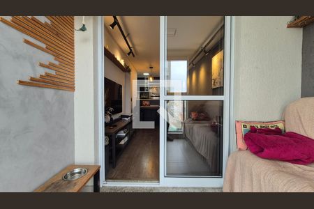 Sala de apartamento à venda com 2 quartos, 57m² em Parque das Nações, Santo André