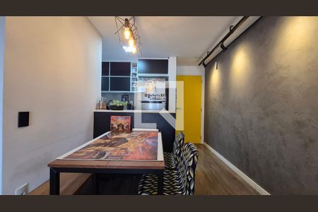 Sala de apartamento à venda com 2 quartos, 57m² em Parque das Nações, Santo André