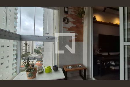 Sala de apartamento à venda com 2 quartos, 57m² em Parque das Nações, Santo André