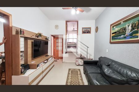 Sala de casa à venda com 4 quartos, 150m² em Vila Industrial (campinas), Campinas