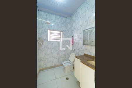 Banheiro de casa para alugar com 1 quarto, 35m² em Água Rasa, São Paulo