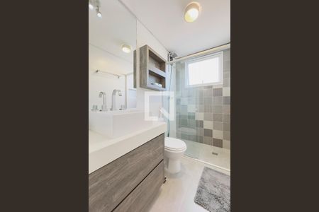 Banheiro da Suíte de apartamento para alugar com 3 quartos, 84m² em Lot. Villa Branca, Jacareí