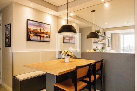 Sala de apartamento à venda com 2 quartos, 68m² em Jardim Lindóia, Porto Alegre