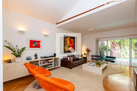 Casa à venda com 4 quartos, 518m² em Jardim Cordeiro, São Paulo