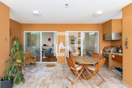 Casa à venda com 4 quartos, 518m² em Jardim Cordeiro, São Paulo
