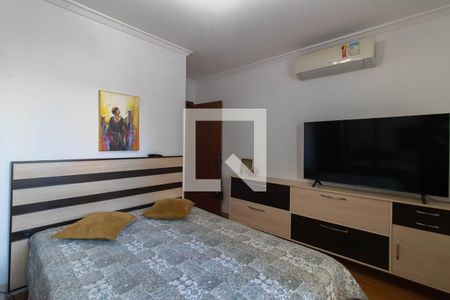 Quarto 1 de casa à venda com 2 quartos, 400m² em Santana, Porto Alegre