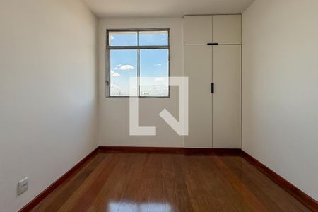 Quarto 1 de apartamento à venda com 3 quartos, 75m² em Padre Eustáquio, Belo Horizonte