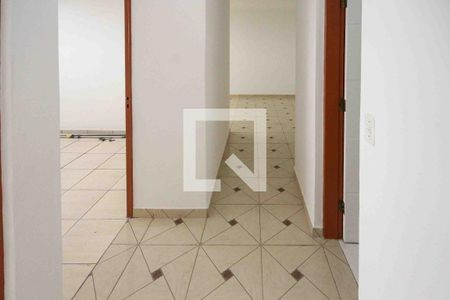 Corredor de apartamento para alugar com 3 quartos, 77m² em Jardim Independência (são Paulo), São Paulo