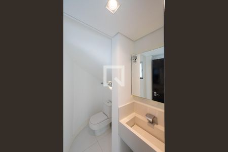 Lavabo de casa à venda com 3 quartos, 270m² em Indianópolis, São Paulo