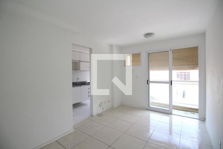 Sala de apartamento para alugar com 2 quartos, 56m² em Freguesia (jacarepaguá), Rio de Janeiro