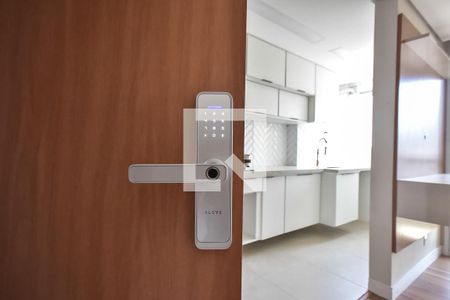 Entrada de apartamento para alugar com 2 quartos, 52m² em Paraíso do Morumbi, São Paulo
