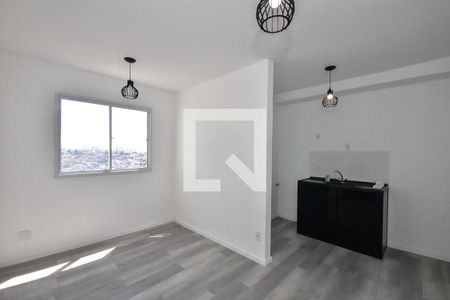 Sala de apartamento para alugar com 2 quartos, 42m² em Parque Arariba, São Paulo