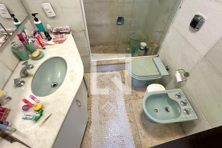 Banheiro Social de apartamento para alugar com 3 quartos, 180m² em Copacabana, Rio de Janeiro