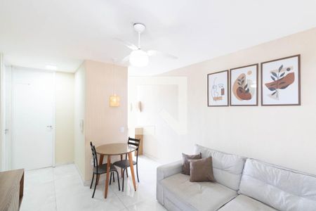 Sala de apartamento para alugar com 2 quartos, 43m² em Campo Grande, Rio de Janeiro