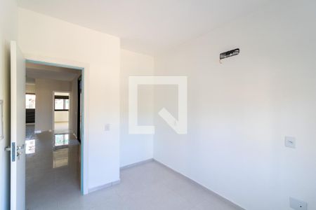 Quarto de casa à venda com 2 quartos, 100m² em Hípica, Porto Alegre