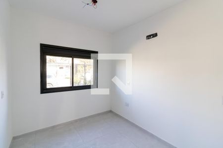 Quarto de casa à venda com 2 quartos, 100m² em Hípica, Porto Alegre