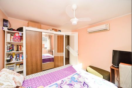 Quarto 1 de casa de condomínio à venda com 3 quartos, 84m² em Jardim Itu, Porto Alegre