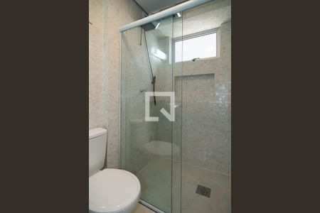 Banheiro de kitnet/studio para alugar com 0 quarto, 25m² em Consolação, São Paulo
