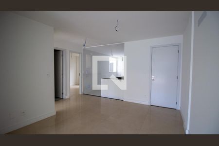 Sala de apartamento à venda com 2 quartos, 91m² em Recreio dos Bandeirantes, Rio de Janeiro