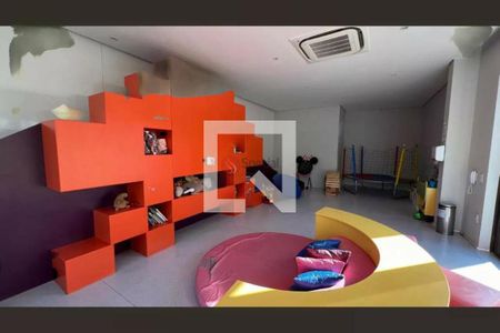 Apartamento à venda com 2 quartos, 126m² em Pinheiros, São Paulo