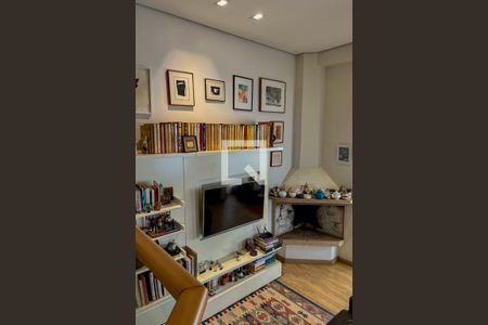 Sala de casa de condomínio à venda com 4 quartos, 220m² em Alphaville Nova Lima, Nova Lima