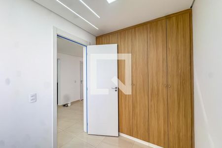 Quarto 1 de apartamento para alugar com 2 quartos, 37m² em Parque Bristol, São Bernardo do Campo