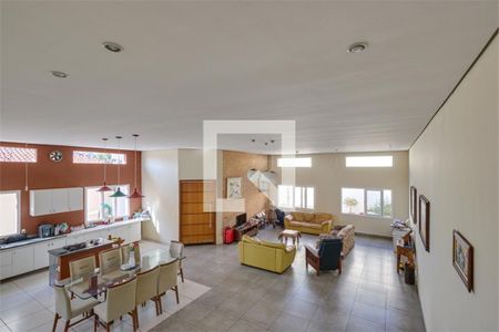 Casa à venda com 5 quartos, 265m² em Interlagos, São Paulo