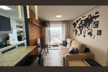 Sala de apartamento à venda com 2 quartos, 54m² em Vila Eldizia, Santo André