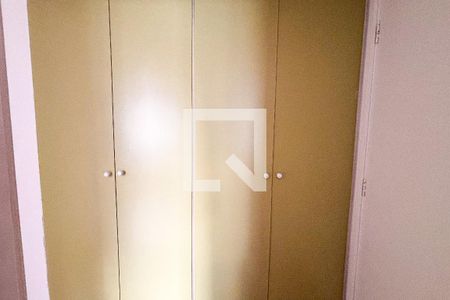 Quarto 1 de apartamento para alugar com 3 quartos, 94m² em Pinheiros, São Paulo