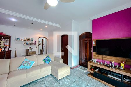 Sala de casa à venda com 5 quartos, 210m² em Vila Invernada, São Paulo