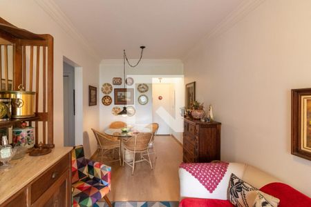 Sala de apartamento à venda com 3 quartos, 67m² em Moema, São Paulo