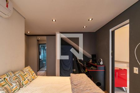 Suíte 1 de casa para alugar com 2 quartos, 250m² em Vila Romana, São Paulo