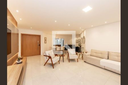 Apartamento à venda com 4 quartos, 213m² em Vila Suzana, São Paulo