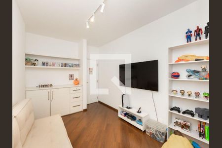 Apartamento à venda com 4 quartos, 213m² em Vila Suzana, São Paulo