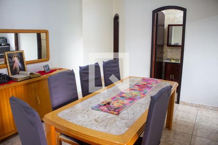Sala de Jantar de casa para alugar com 3 quartos, 240m² em Santa Luzia, Ribeirão Pires