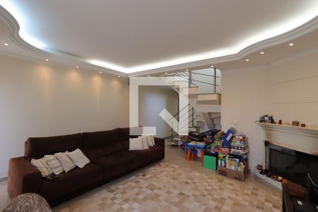 Sala de Estar de casa à venda com 3 quartos, 257m² em Vila Francisco Matarazzo, Santo André