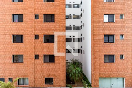 Escritório de apartamento à venda com 4 quartos, 180m² em Real Parque, São Paulo