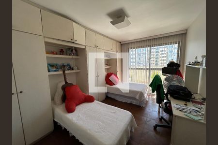 Quarto 1 de apartamento para alugar com 4 quartos, 550m² em Méier, Rio de Janeiro