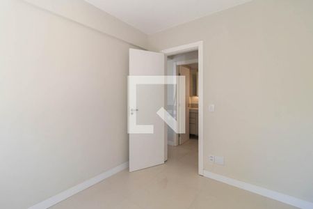 Quarto 1 de apartamento para alugar com 2 quartos, 55m² em Santo Antônio, Porto Alegre